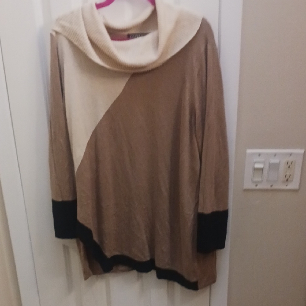 Context Tri-Tone Cowl Neck Sweater